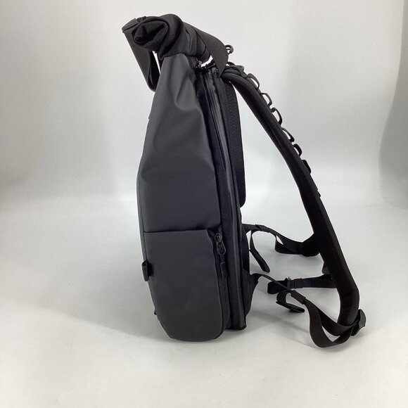 WANDRD PRVKE Lite Camera Backpack Water-Resistant Roll Top Padded & Cube Black - Picture 8 of 16